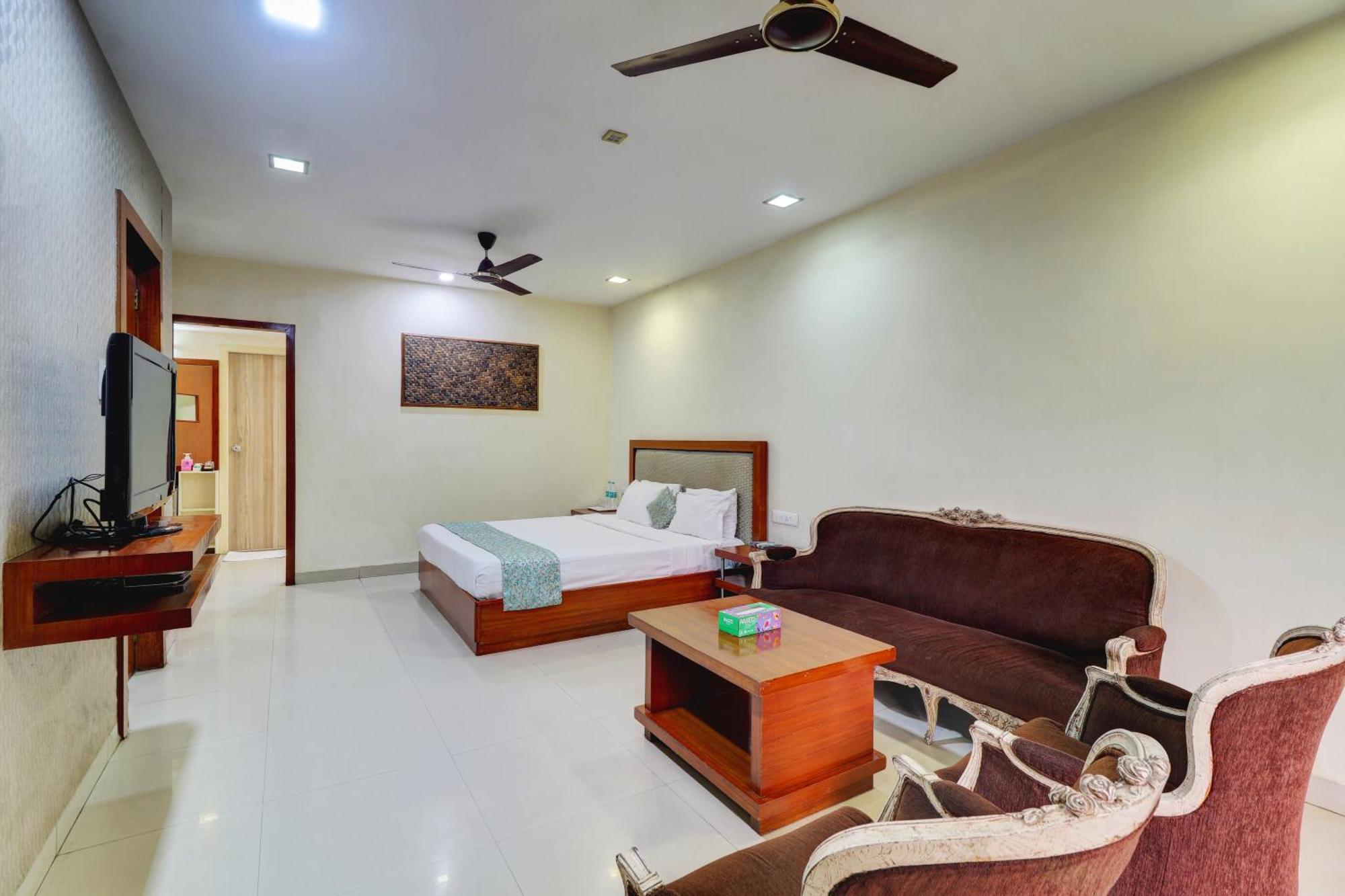 Amazinn Villa Lonavala Exterior photo