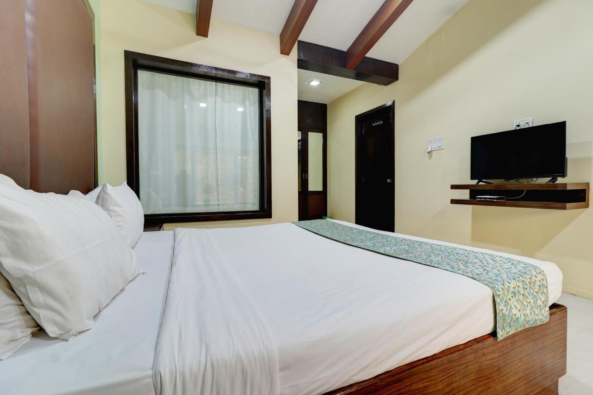 Amazinn Villa Lonavala Exterior photo