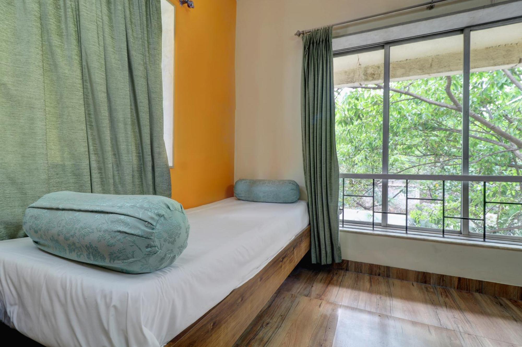 Amazinn Villa Lonavala Exterior photo