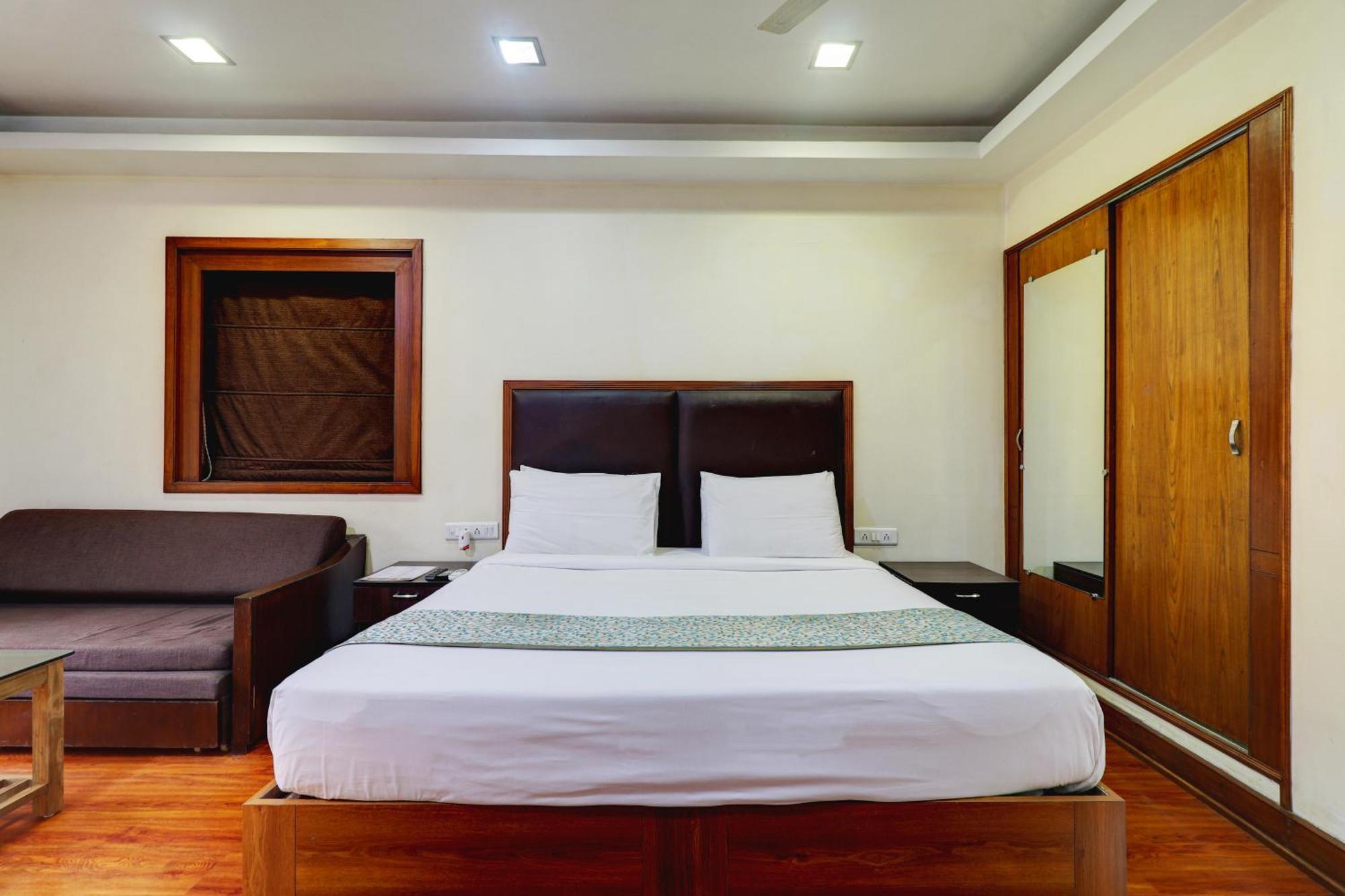 Amazinn Villa Lonavala Exterior photo