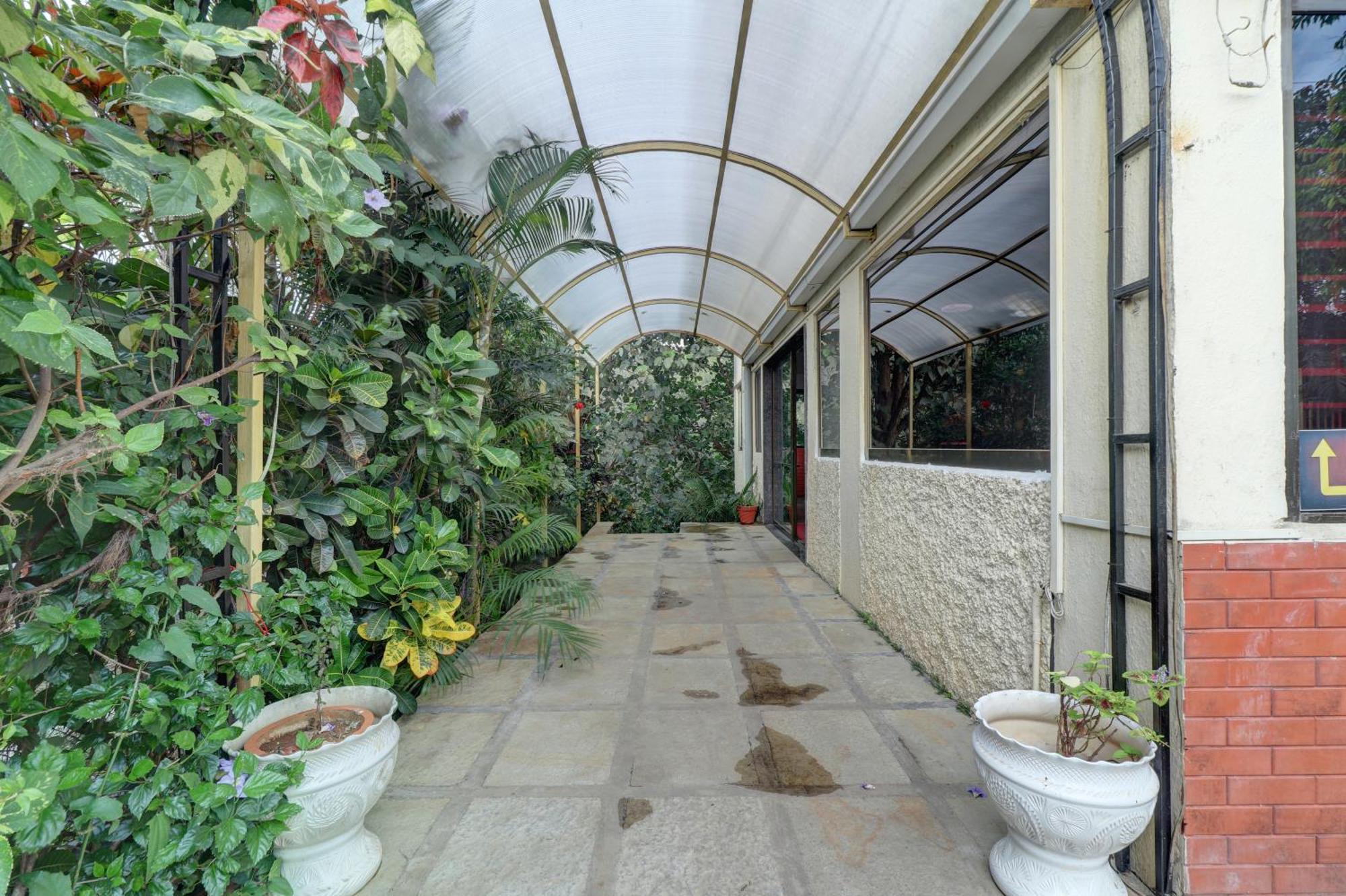 Amazinn Villa Lonavala Exterior photo